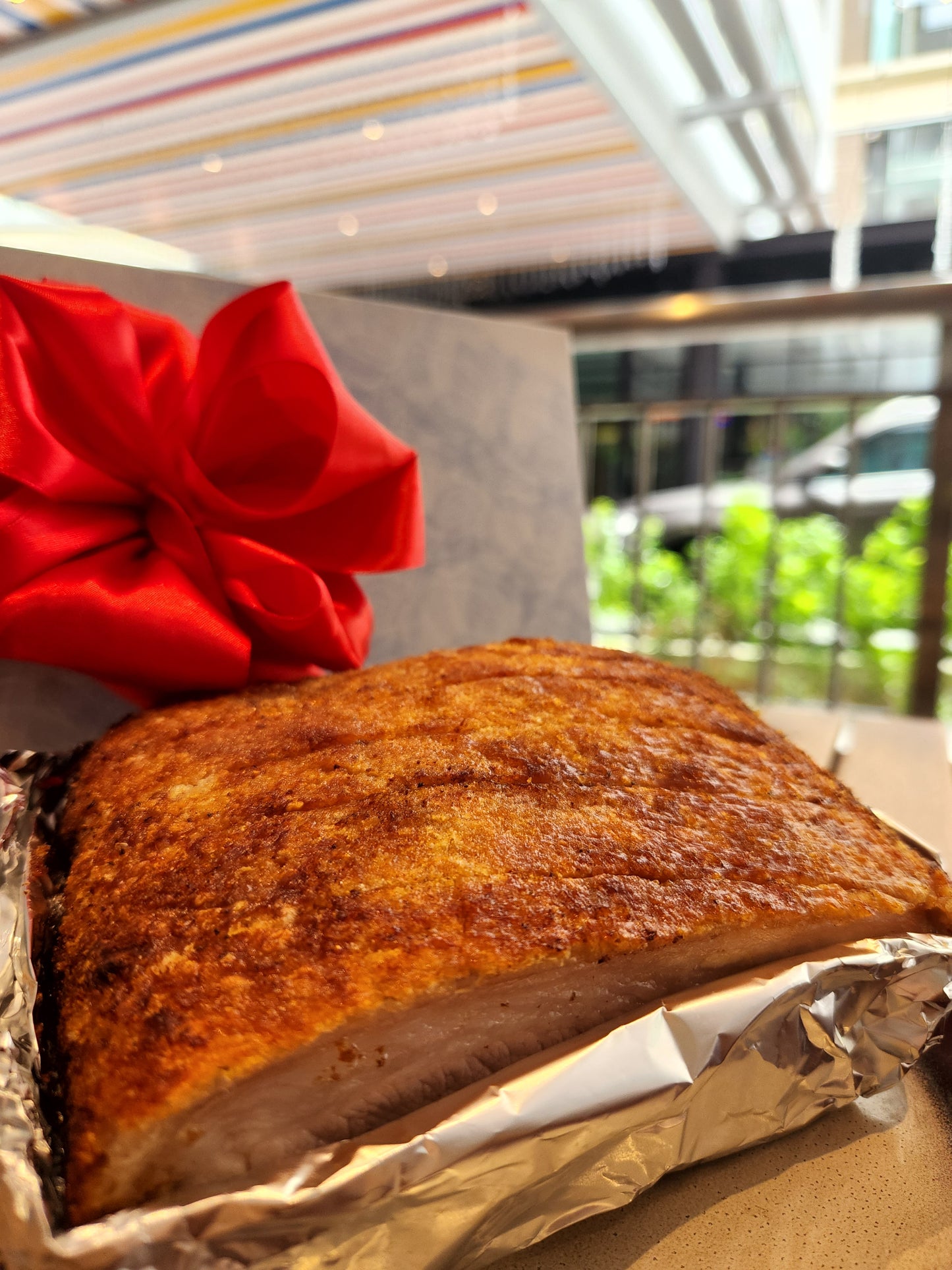 (Freshly Roasted) Crackling Skin Dry-Aged Siu Yuk 黄金砖烧肉