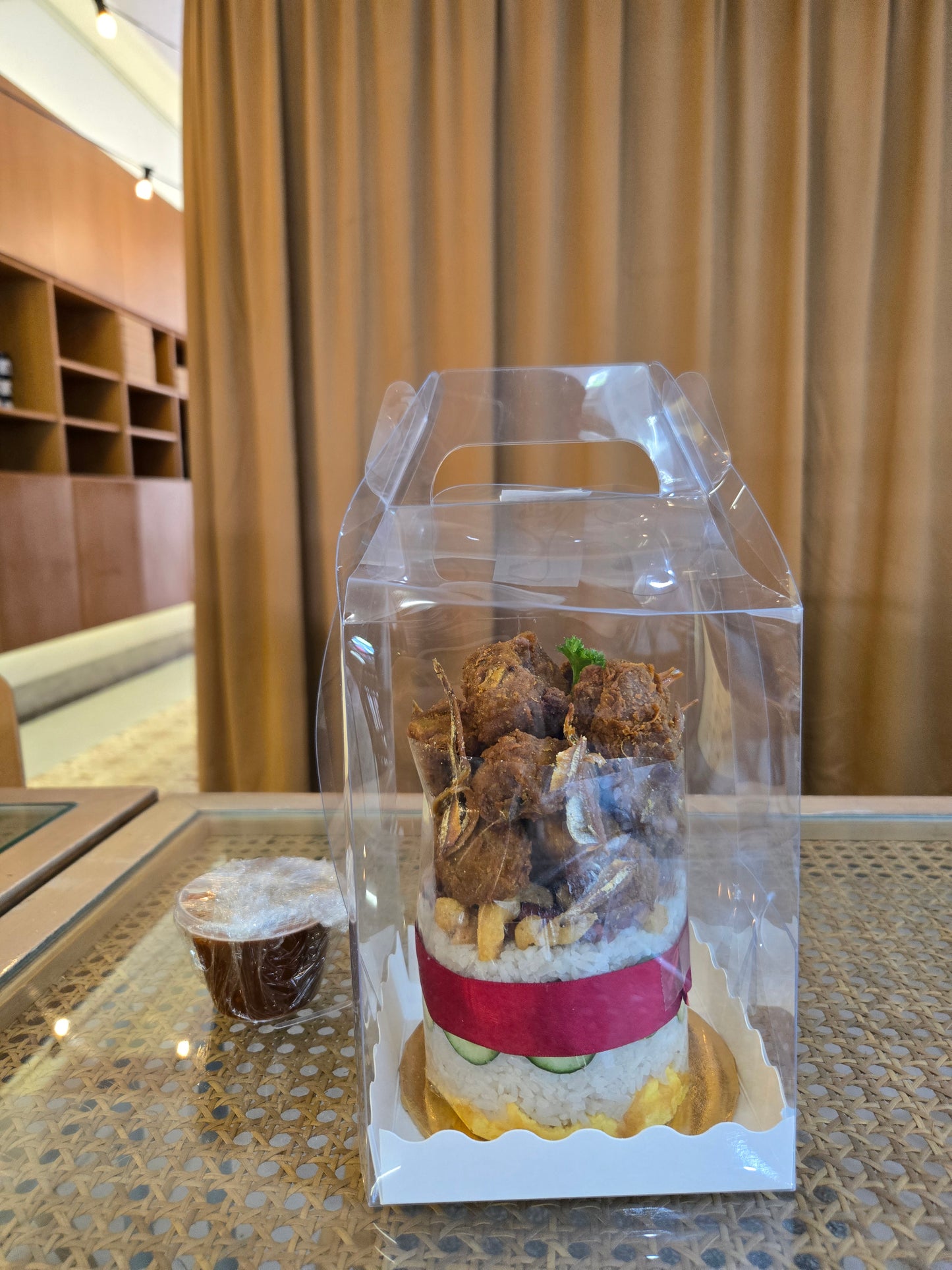 Ayam Goreng Berempah Pork Lard Nasi Lemak Cake (4inch)
