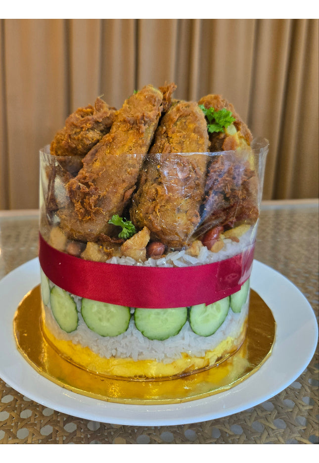 Cripsy Pork Ribs Berempah Pork Lard Nasi Lemak Cake (4 Inch)
