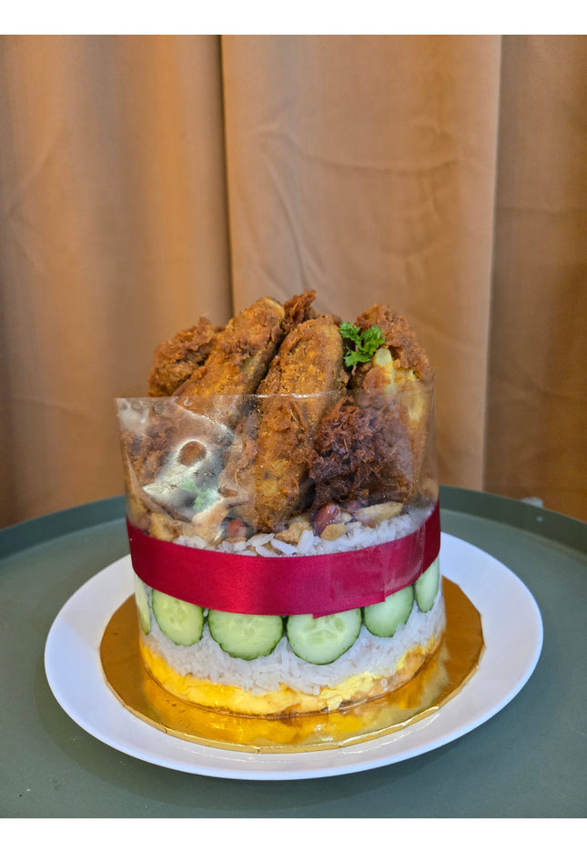 Cripsy Pork Ribs Berempah Pork Lard Nasi Lemak Cake (12 Inch)