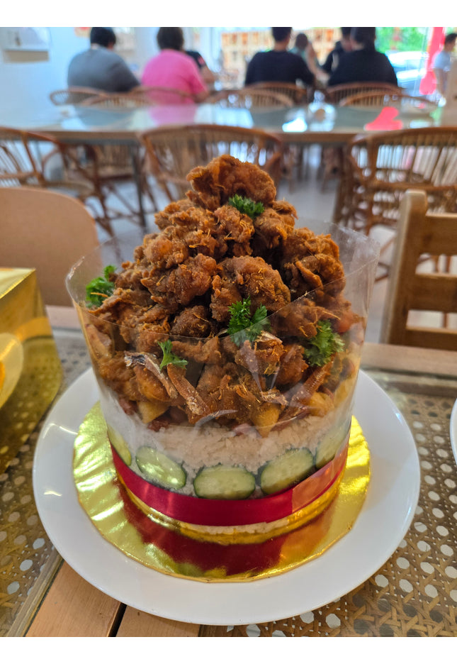 Ayam Goreng Berempah Pork Lard Nasi Lemak Cake (6inch)