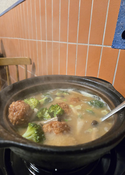 Giant Homemade Pork Meatball (5pcs)
