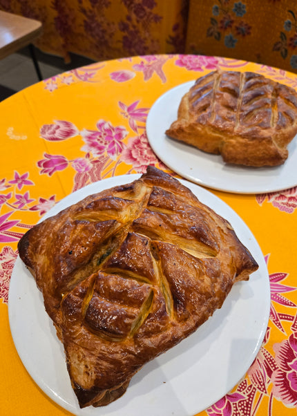 Pork Curry Puff Pastry (HOT)