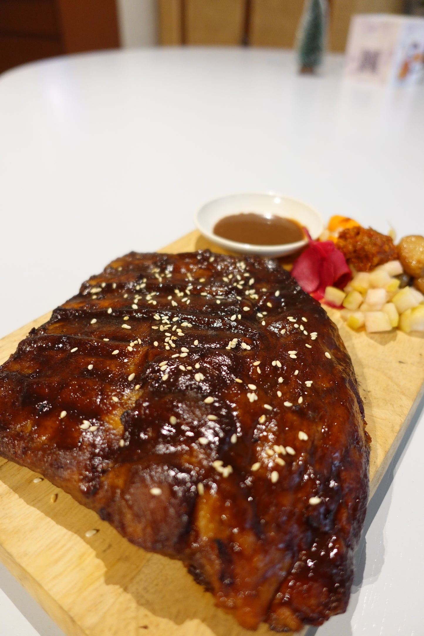 (CNY season ONLY) Chargrilled Smoked Iberico Pork Ribs 黑毛猪排骨 (FROZEN)