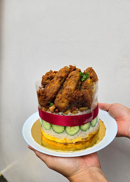 Cripsy Pork Ribs Berempah Pork Lard Nasi Lemak Cake (12 Inch)