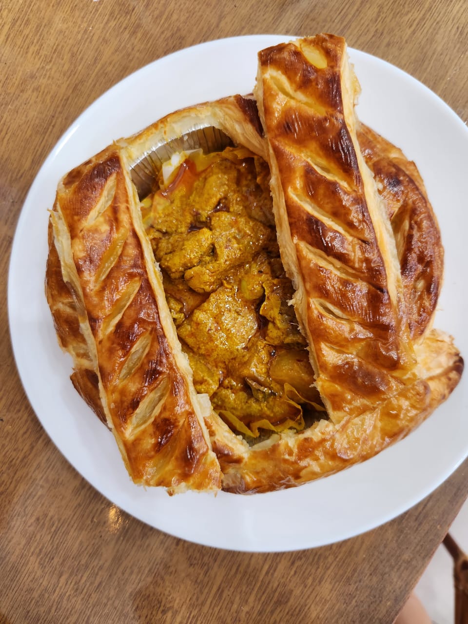 Pork Curry Puff Pastry (HOT)